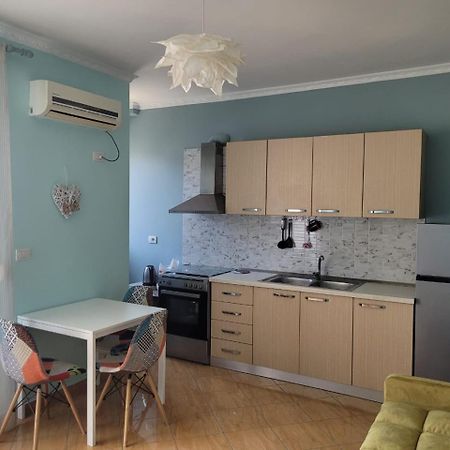Vlorë New Apartment Near The Beach מראה חיצוני תמונה