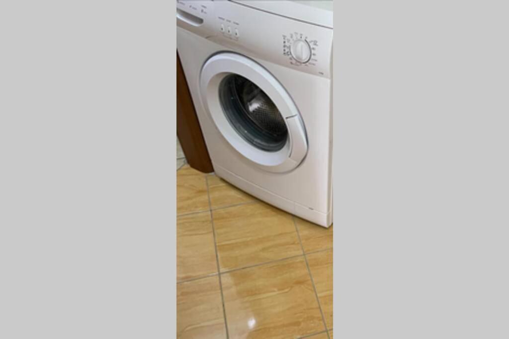 Vlorë New Apartment Near The Beach מראה חיצוני תמונה