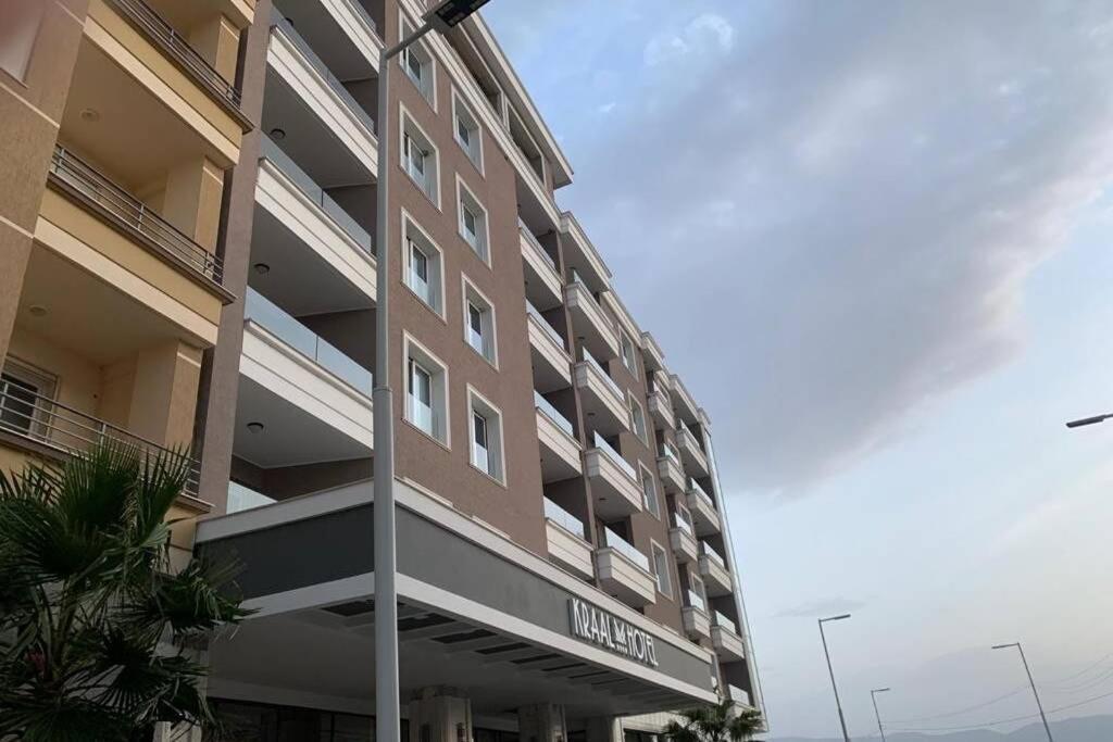 Vlorë New Apartment Near The Beach מראה חיצוני תמונה