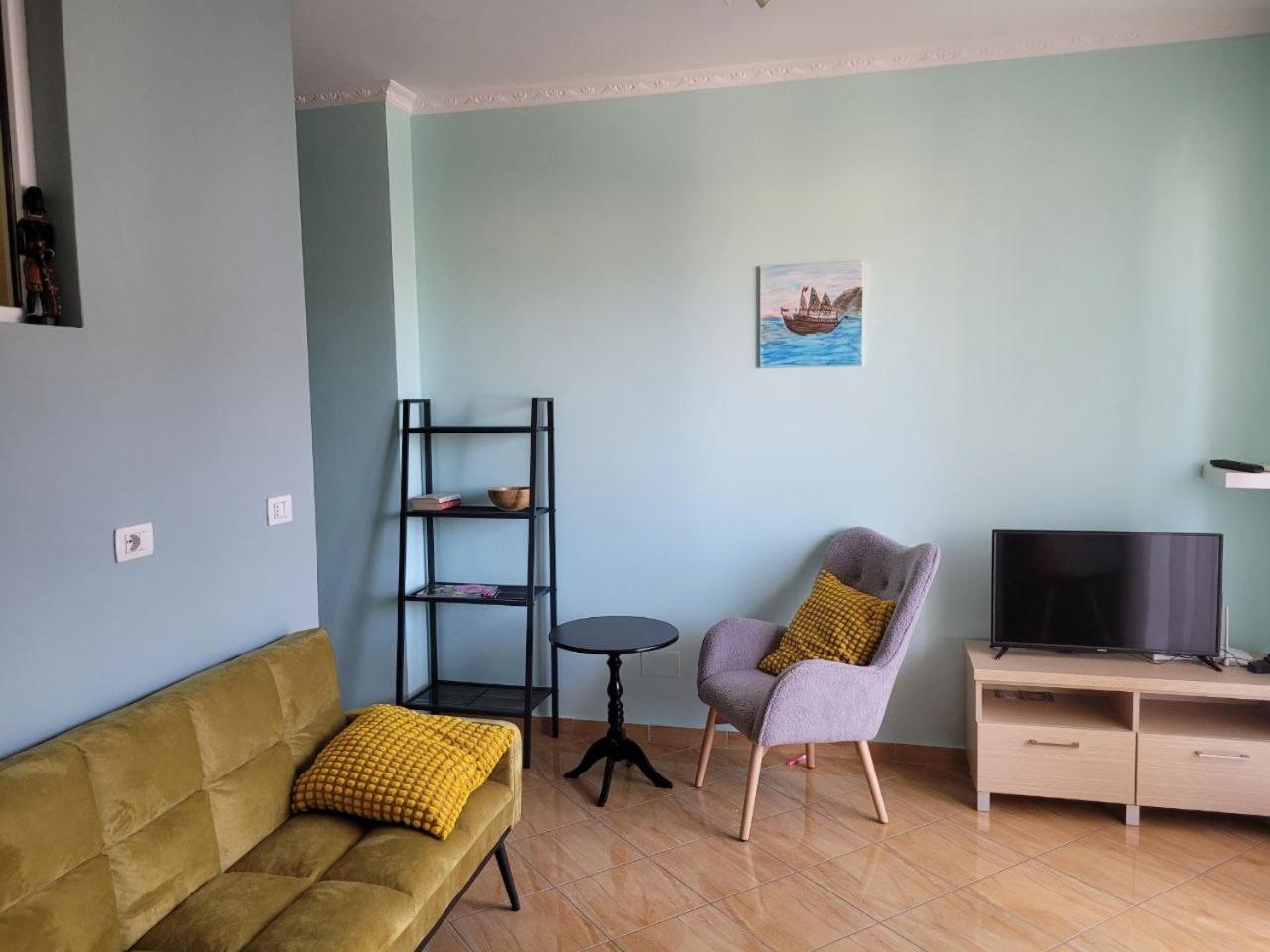 Vlorë New Apartment Near The Beach מראה חיצוני תמונה